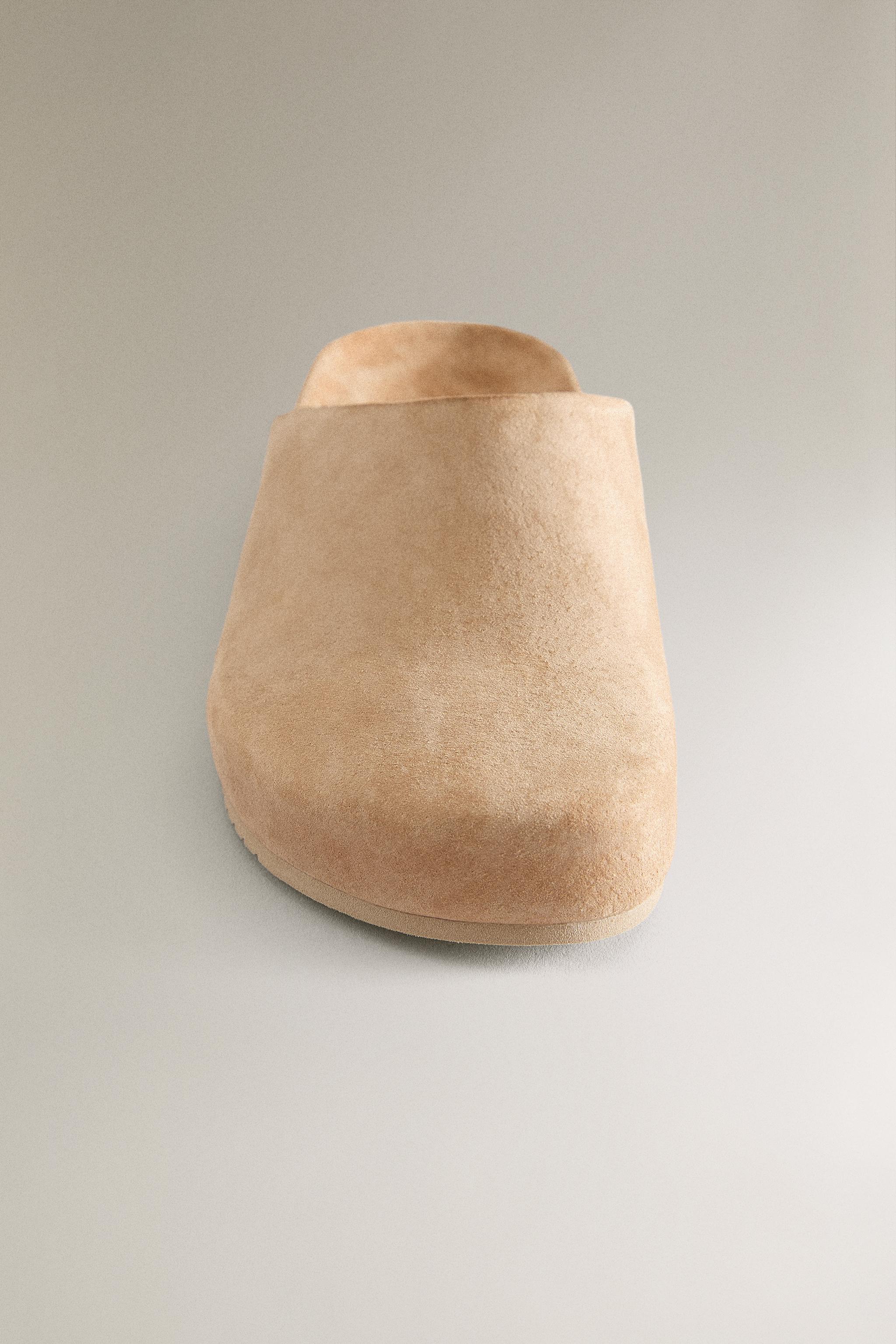 MINIMALIST LEATHER CLOGS